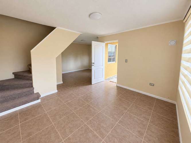 ¡Estrena Casa en Linares! 50% Dcto. Primer Mes (184439)
