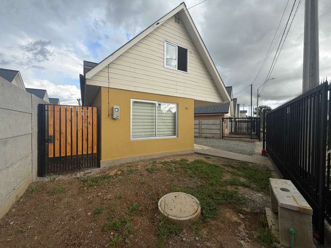 ¡Estrena Casa en Linares! 50% Dcto. Primer Mes (184439)