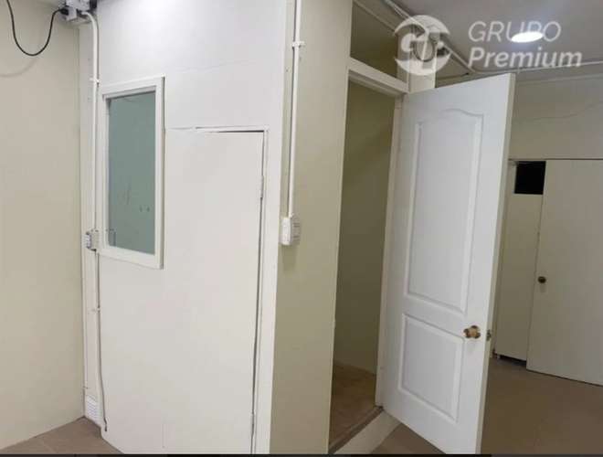 Local Comercial en arriendo en Recoleta - Imagen 2