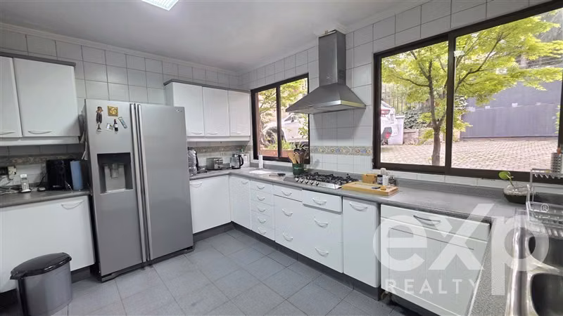 Casa en arriendo de 4 dorm. en Lo Barnechea - Imagen 14