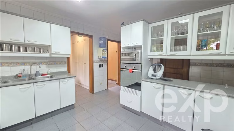 Casa en arriendo de 4 dorm. en Lo Barnechea - Imagen 16
