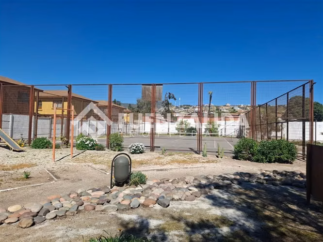 Departamento en arriendo de 1 dorm. amoblado, La Herradura - Imagen 10