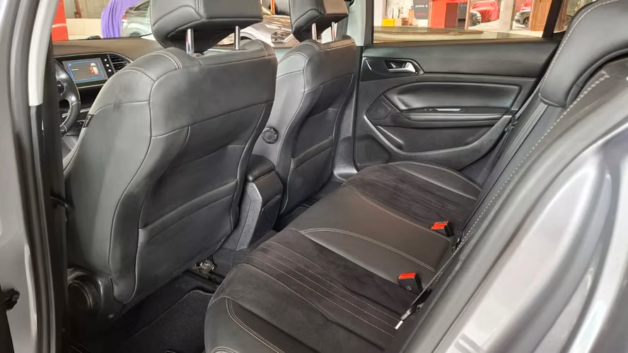 PEUGEOT 308 FELINE 1.5 T BLUE HDI AT 2019 - Imagen 11
