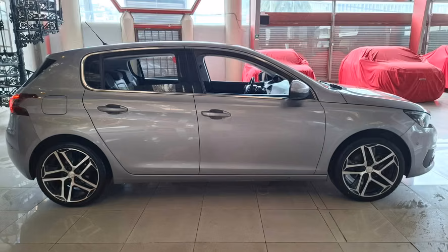 PEUGEOT 308 FELINE 1.5 T BLUE HDI AT 2019 - Imagen 8