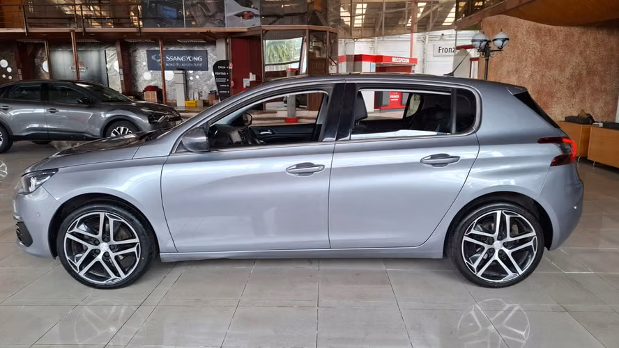 PEUGEOT 308 FELINE 1.5 T BLUE HDI AT 2019 - Imagen 7