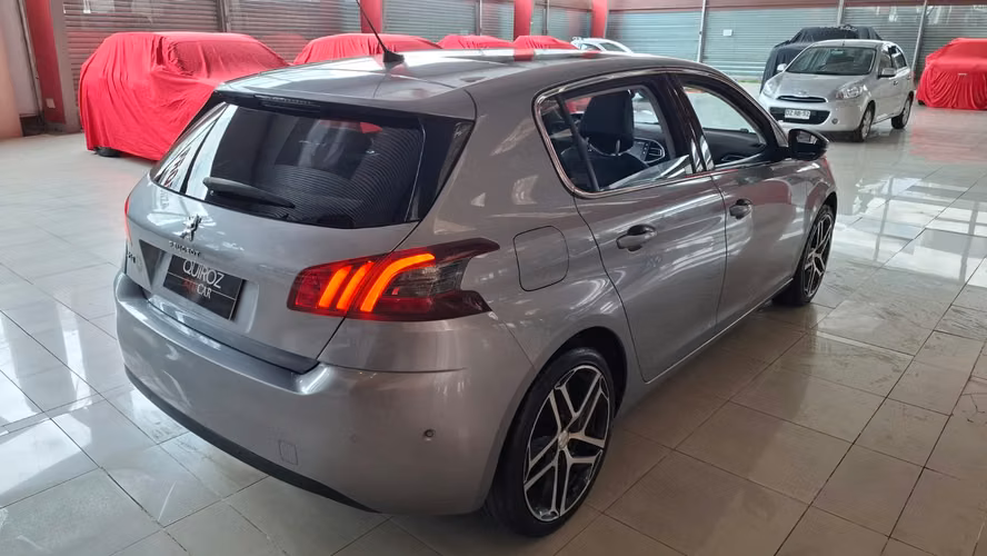 PEUGEOT 308 FELINE 1.5 T BLUE HDI AT 2019 - Imagen 2