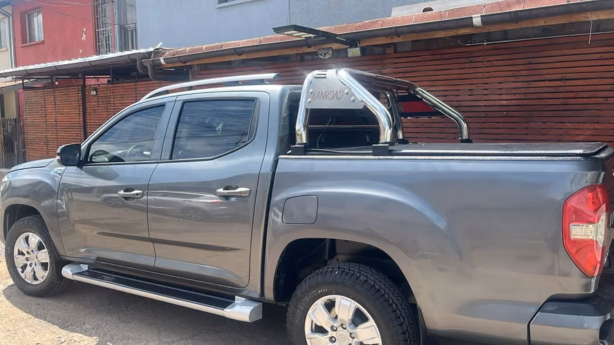 Camioneta Maxus doble cabina 4x2 - Imagen 3