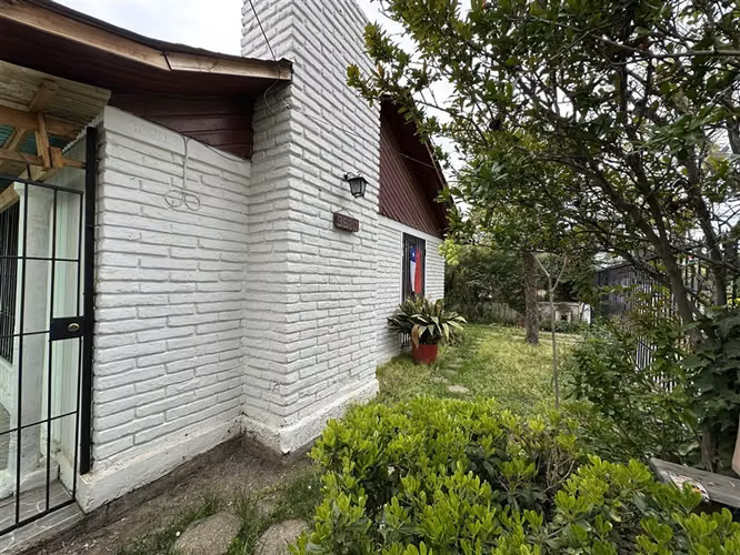 Casa en arriendo de 2 dorm. mas servicios en Macul - Imagen 19