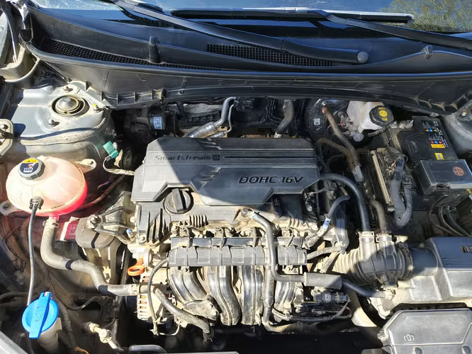 HYUNDAI TUCSON NX4 AT 2.0 AÑO 2024 - Imagen 7