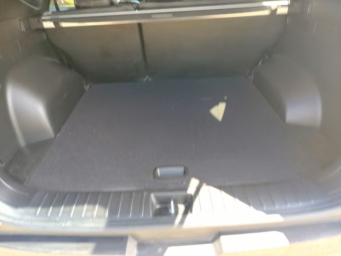 HYUNDAI TUCSON NX4 AT 2.0 AÑO 2024 - Imagen 6