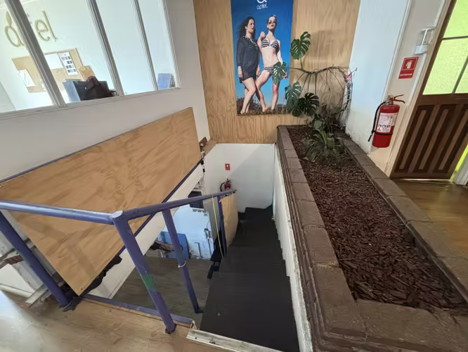 Propiedad comercial/habitacional en venta, sector Oriente, Viña del Mar. - Imagen 7