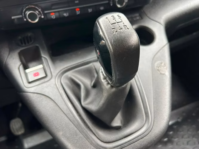 PEUGEOT PARTNER HDI 92 L1 1.6 - 2023 | 4633 - Imagen 12