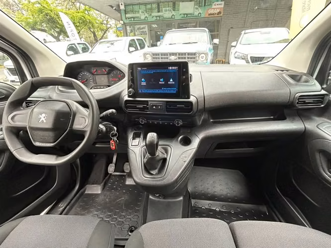 PEUGEOT PARTNER HDI 92 L1 1.6 - 2023 | 4633 - Imagen 11