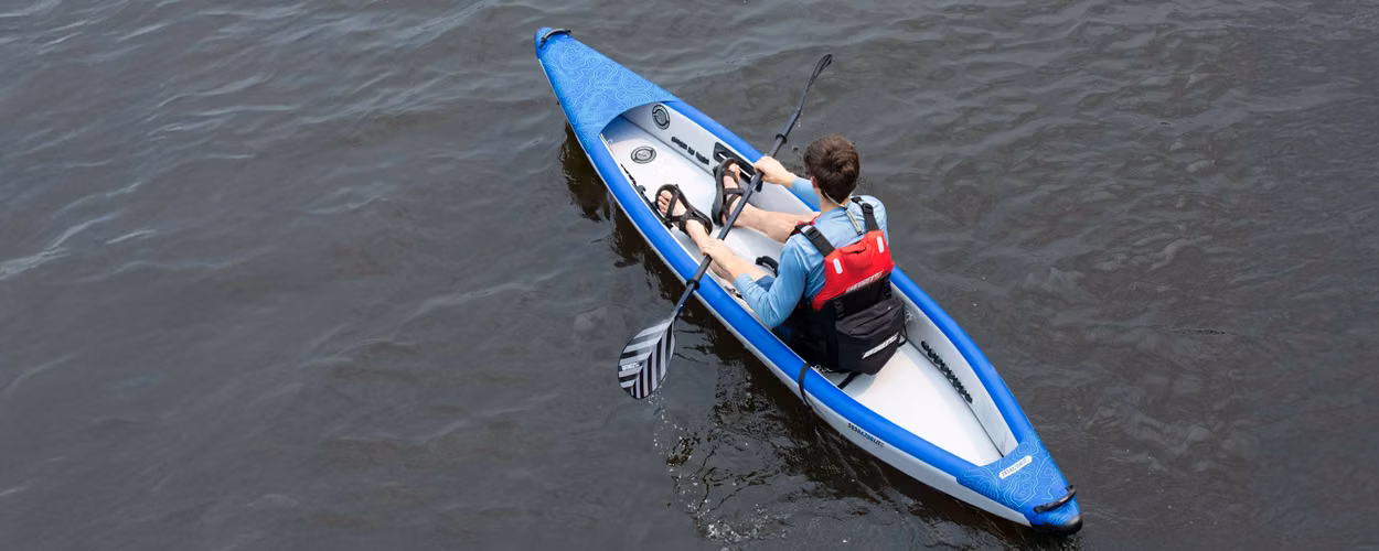 Kayak inflable, ultraliviano, rígido, nuevo, sin uso, con accesorios