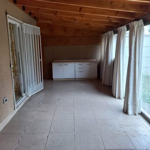 ¡SE ARRIENDA! Casa en Talca, Valles del Country con Gran Equipamiento