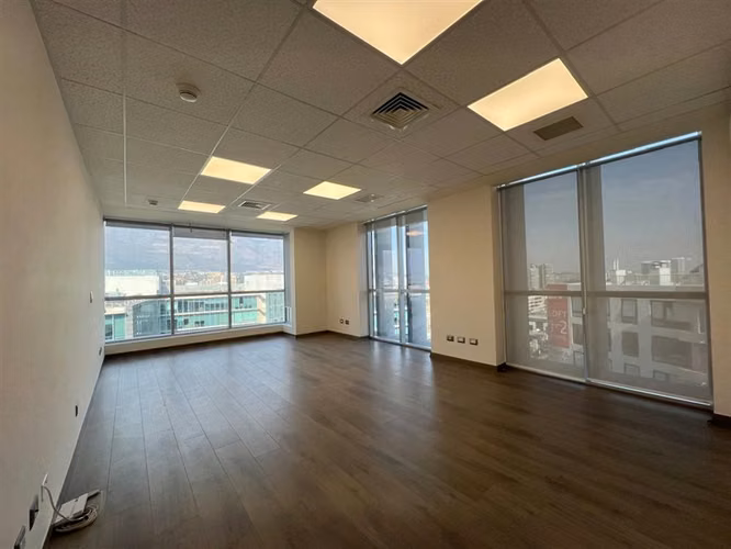 Oficina en arriendo en Lo Barnechea