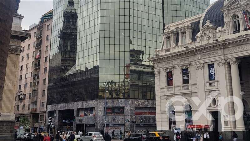 Venta Oficina 5 Privados 177m2 Plaza de Armas Santiago