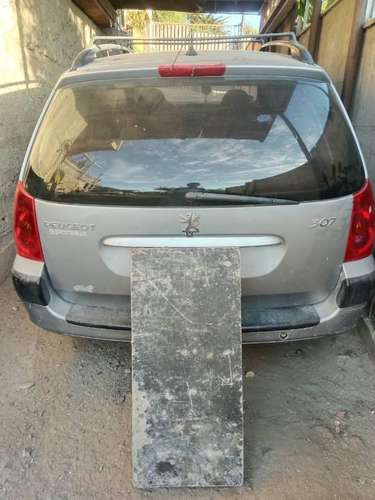 Vendo auto para repuesto
