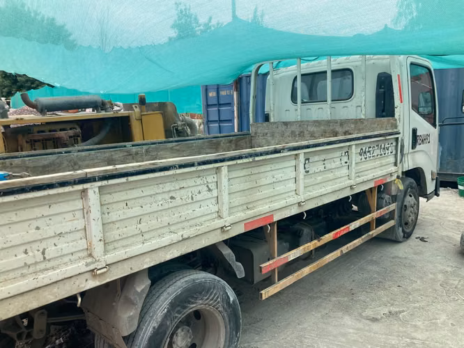 CAMIÓN JMC CARRY