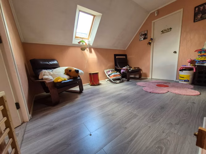 Vive en Fundo El Carmen – Casa Estratégicamente Ubicada y de Fácil Acceso - Imagen 9