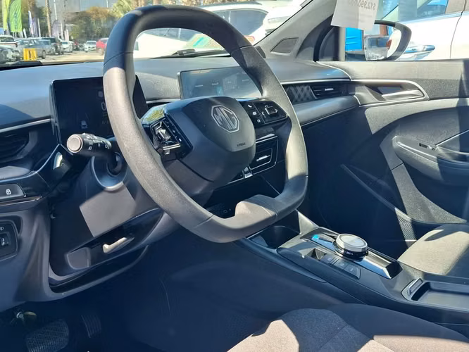 MG MG3 2025 - Imagen 8
