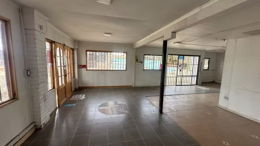 GRAN TERRENO COMERCIAL CON 290 M2 CONTRUIDOS CENTRO OLMUE - Imagen 24