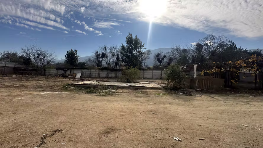 GRAN TERRENO COMERCIAL CON 290 M2 CONTRUIDOS CENTRO OLMUE - Imagen 2