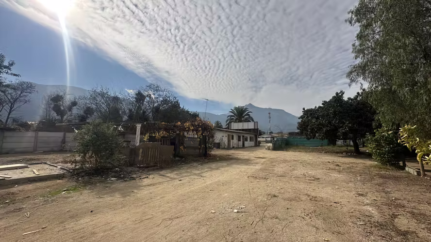 GRAN TERRENO COMERCIAL CON 290 M2 CONTRUIDOS CENTRO OLMUE - Imagen 20