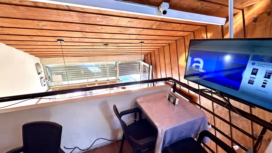 VENTA LOCAL COMERCIAL PLENO 6 NORTE 90 M2 - Imagen 10