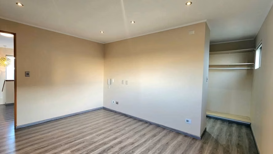 Casa, Lomas San Sebastián, Concepción, 4D4B2E - Imagen 14