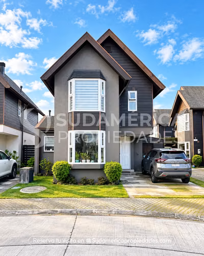 Se vende casa en Condominio Torobayo, Valdivia