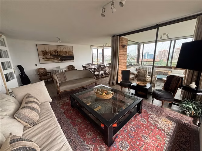 Departamento en venta de 4 dorm. en Las Condes - Imagen 1