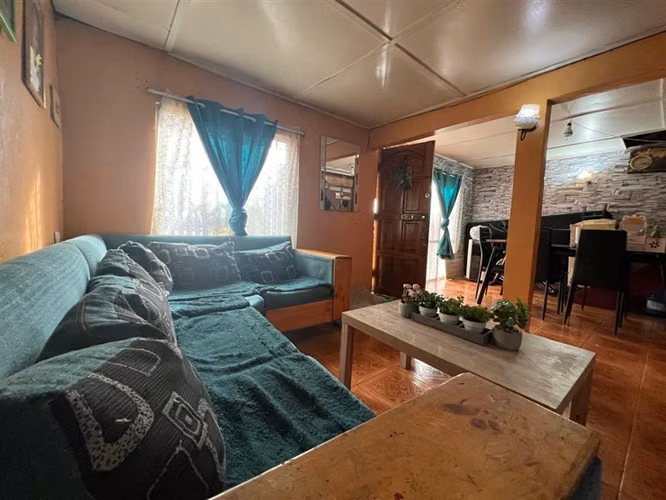 VENDO 2 CASAS, TERRENO DE 240 MTR2. 4 DORM 2 BAÑOS LA GRANJA