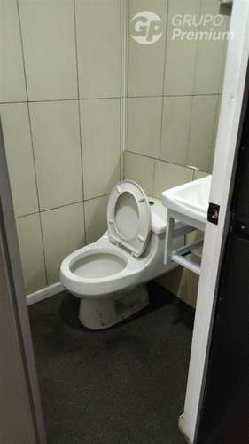 Local Comercial en arriendo en Recoleta - Imagen 6