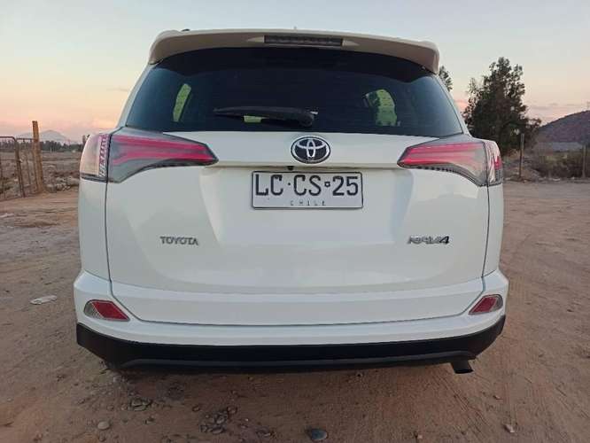 Toyota RAV4 Adventure - Imagen 5