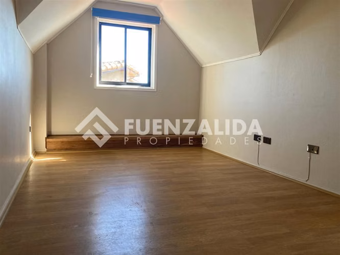 Vende Casa, amplio terreno 5D/3B Bosques de Montemar Concón - Imagen 16
