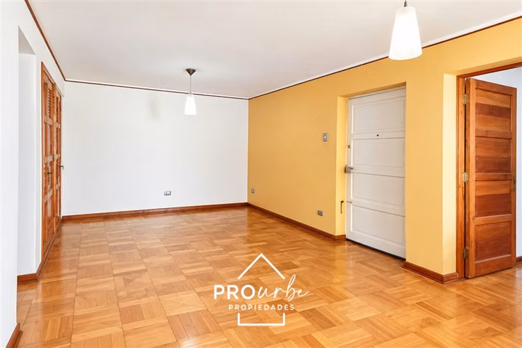 Departamento amplio en venta de 2d/1b cercano metro - Imagen 2