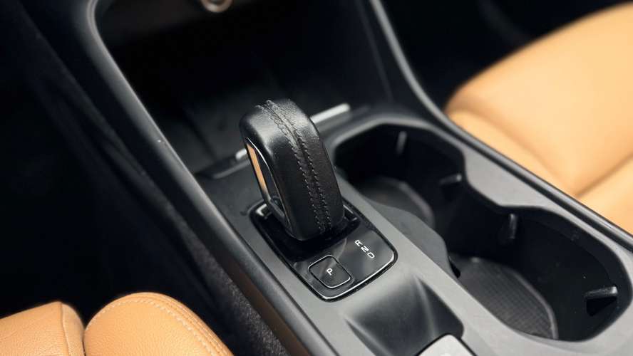 Volvo XC40 D4 (2021) - Imagen 15