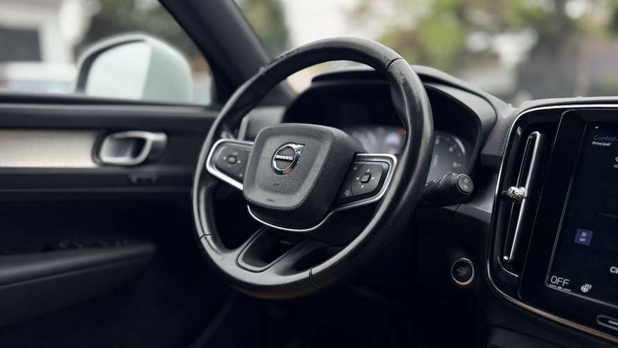 Volvo XC40 D4 (2021) - Imagen 10