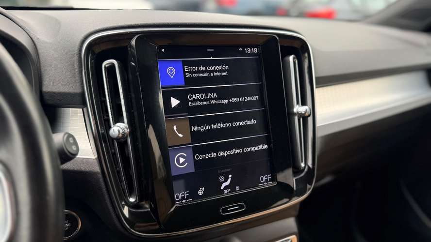 Volvo XC40 D4 (2021) - Imagen 11