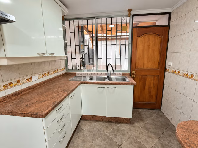Arriendo Casa 5D/3B + 2 Est. | Villa Portales San Bernardo - Imagen 12