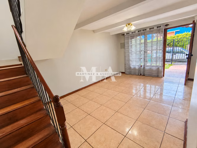 Arriendo Casa 5D/3B + 2 Est. | Villa Portales San Bernardo - Imagen 3