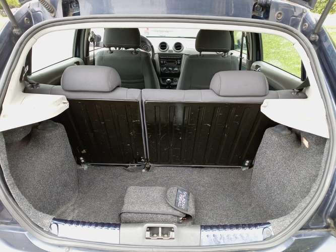VOLKSWAGEN GOL  1.6 TRENDLINE 2016