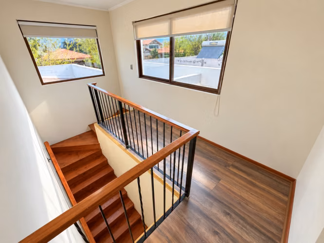 Casa dos pisos en Condominio, piscina Rinconada de Los Andes