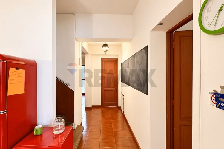 Casona 7d/8b potencial comercial, oficinas u hotel - Imagen 19