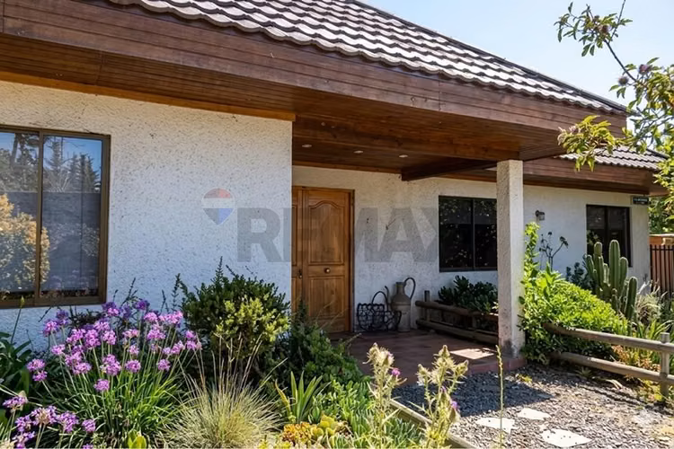 Venta casa en parcela con piscina buin - Imagen 2