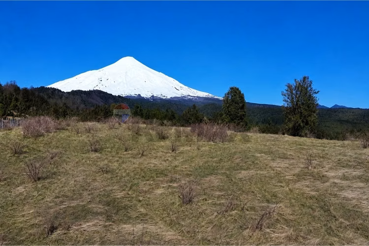 Venta parcela vista al volcan pucon - Imagen 18
