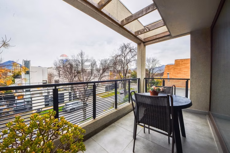 Casa 3d + servicio, jardín y quincho en las condes - Imagen 32