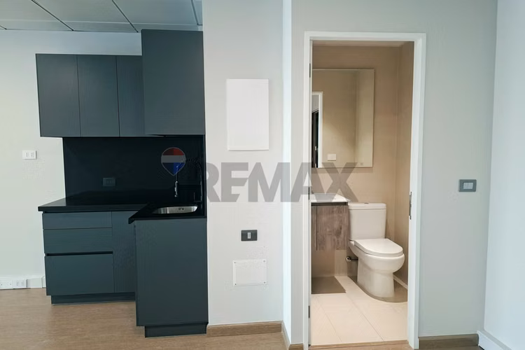 Moderna oficina de 50m2 en la dehesa - Imagen 13