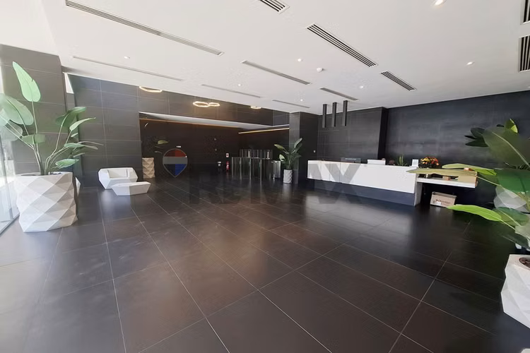 Moderna oficina de 50m2 en la dehesa - Imagen 4
